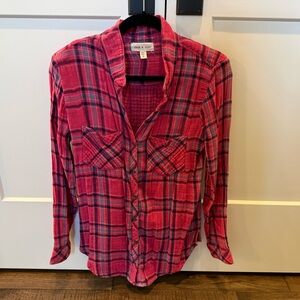 Cloth & Stone Women’s Red & Blue Flannel Shirt